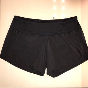 Black LULULEMON running shorts